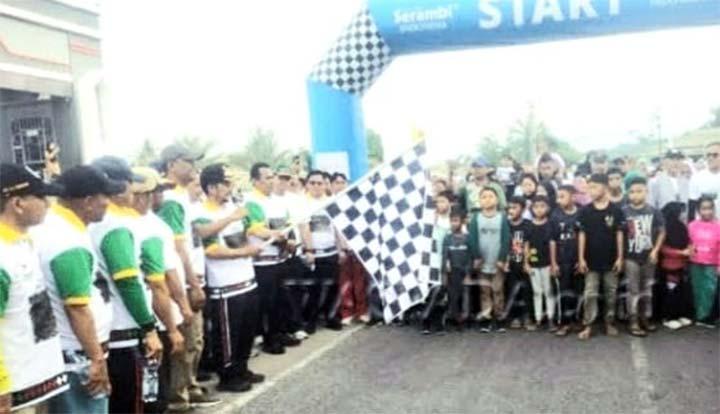 Meriahkan Ulang Tahun Kabupaten Agara ke-50, Pemkab Gelar Gerak Jalan Santai