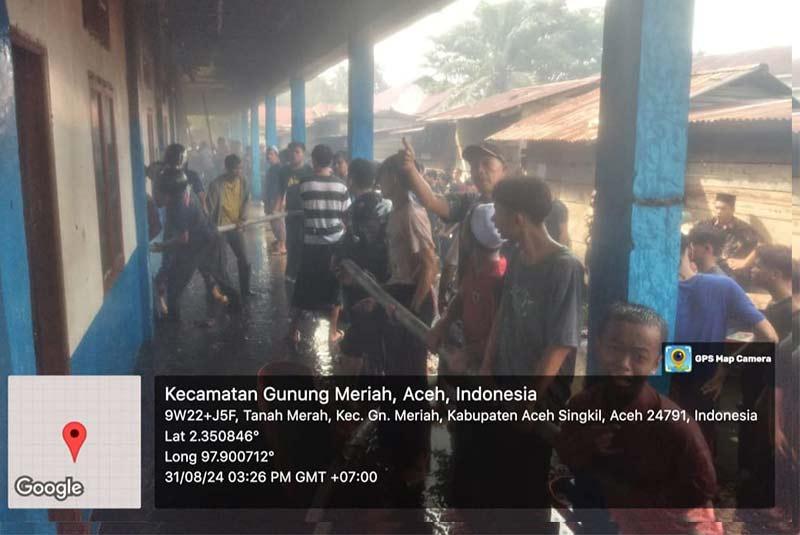 Kebakaran Landa Pondok Pesantren Darul Mutta&rsquo;allimin Aceh Singkil